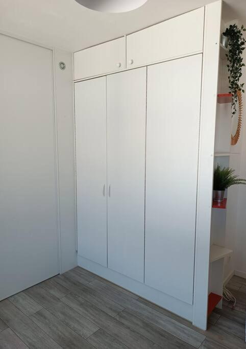 Grand Studio Avec Balcon En Bord De Mer Palavas-les-Flots Kültér fotó